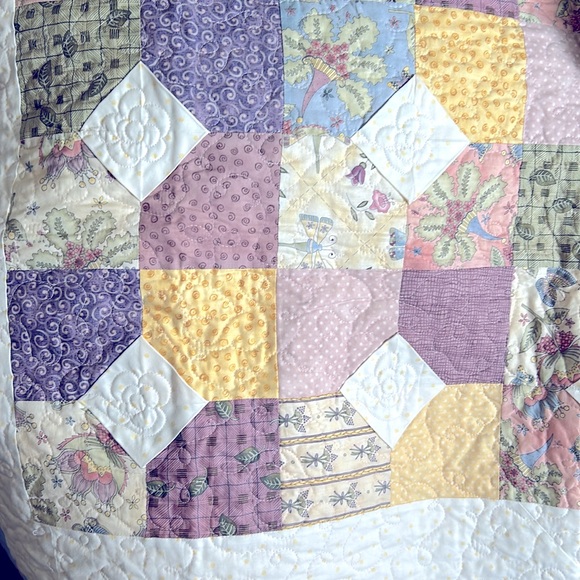 OOAK Handcrafted Quilt NWOT Handmade Cottagecore Grandma Romantic Shabby Chic - Picture 13 of 14
